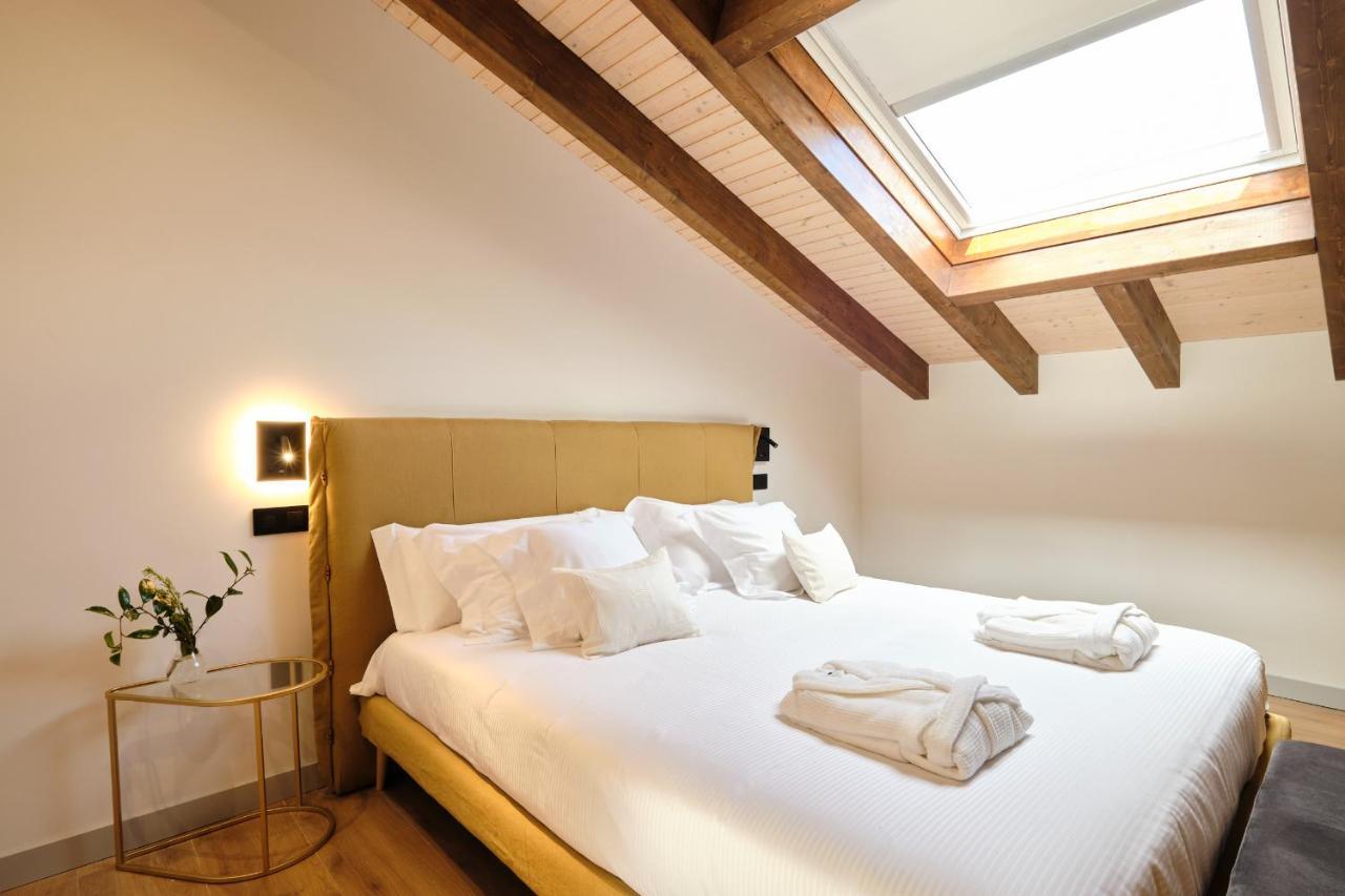 Deluxe Suite,1480404401:JPEG
